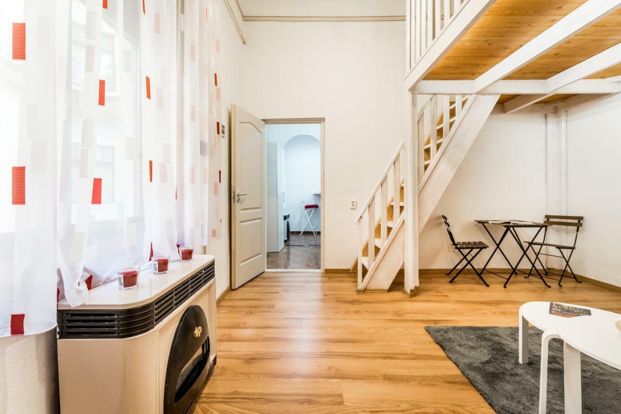 Bpr Cozy Rosie Apartment 부다페스트 외부 사진